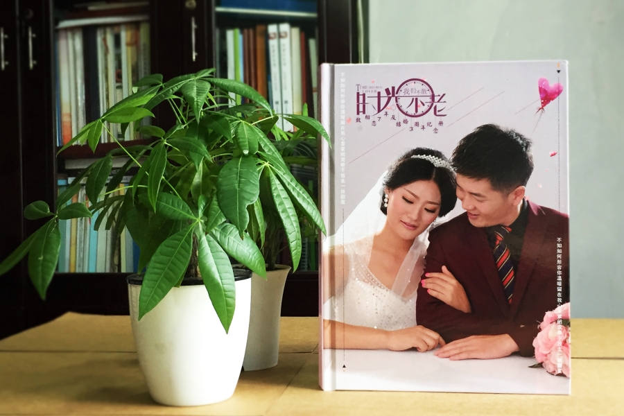 結(jié)婚紀念冊制作 專業(yè)設(shè)計一本結(jié)婚紀念相冊記載幸福生活！